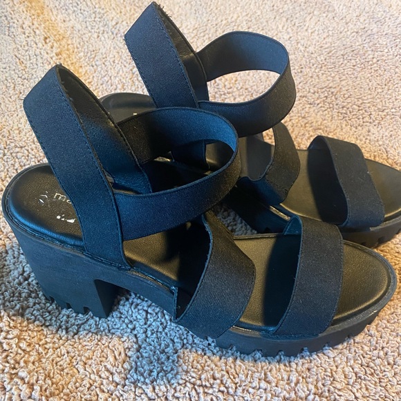 Madden Girl chunky heel - Picture 3 of 3